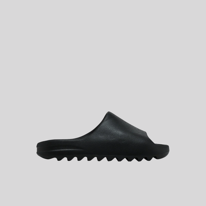 YEEZY SLIDE BLACK